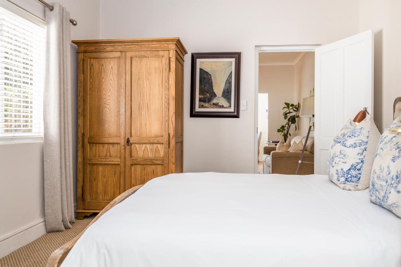 Bed and Breakfast Petit Ermitage Franschhoek Esterno foto