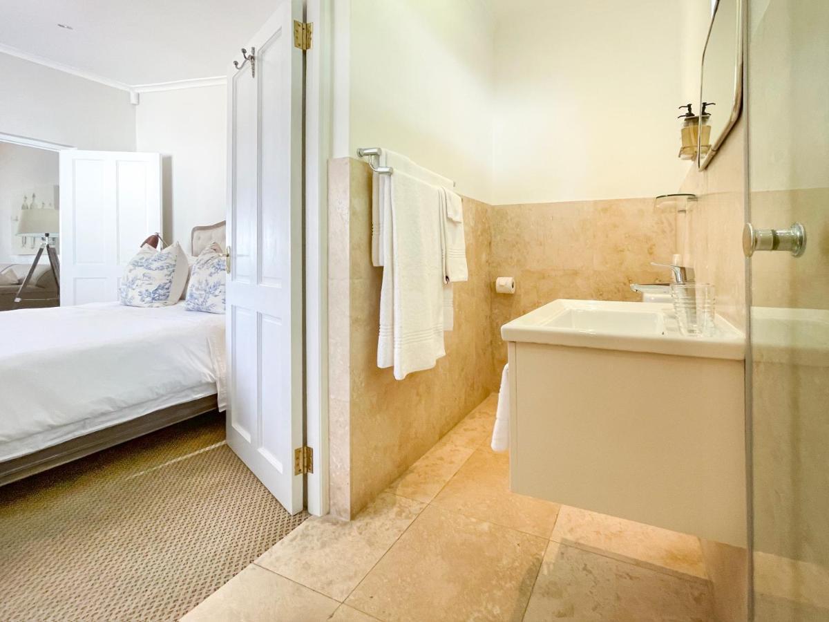 Bed and Breakfast Petit Ermitage Franschhoek Esterno foto