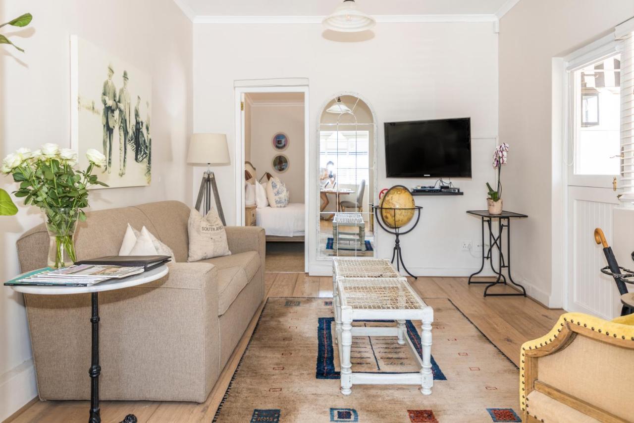 Bed and Breakfast Petit Ermitage Franschhoek Esterno foto